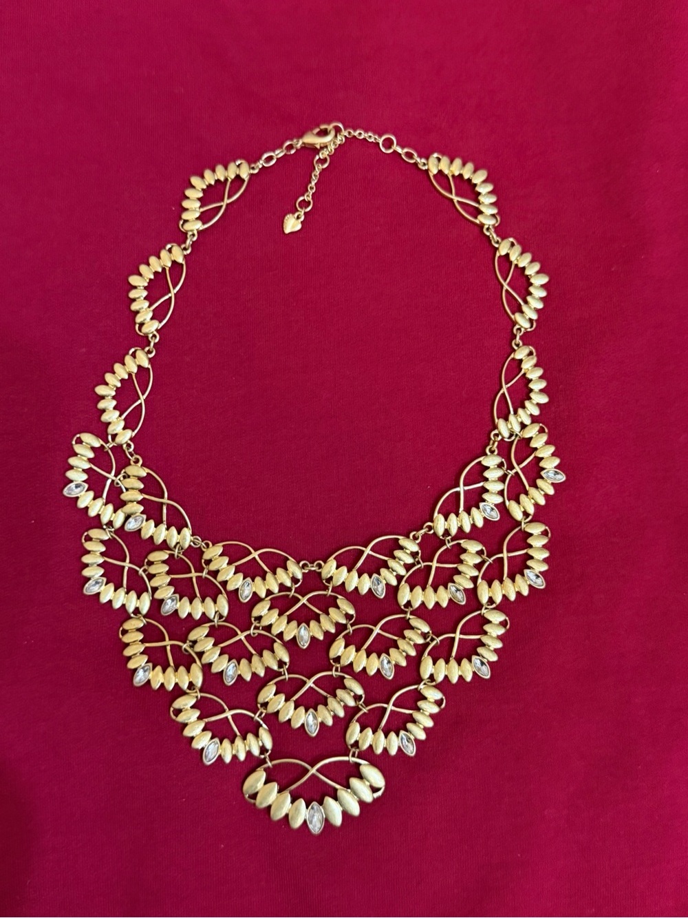 Carolee Gold Tone Leaves Bib Necklace Statement Textured Leaf Crystals Heavy 87g - Picture 4 of 16